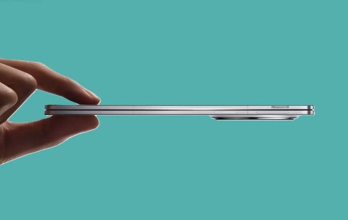 découvrez l'oppo find n5, le smartphone pliable révolutionnaire qui allie design élégant et technologie de pointe. profitez d'un écran immersif et de performances exceptionnelles pour une expérience mobile inégalée.