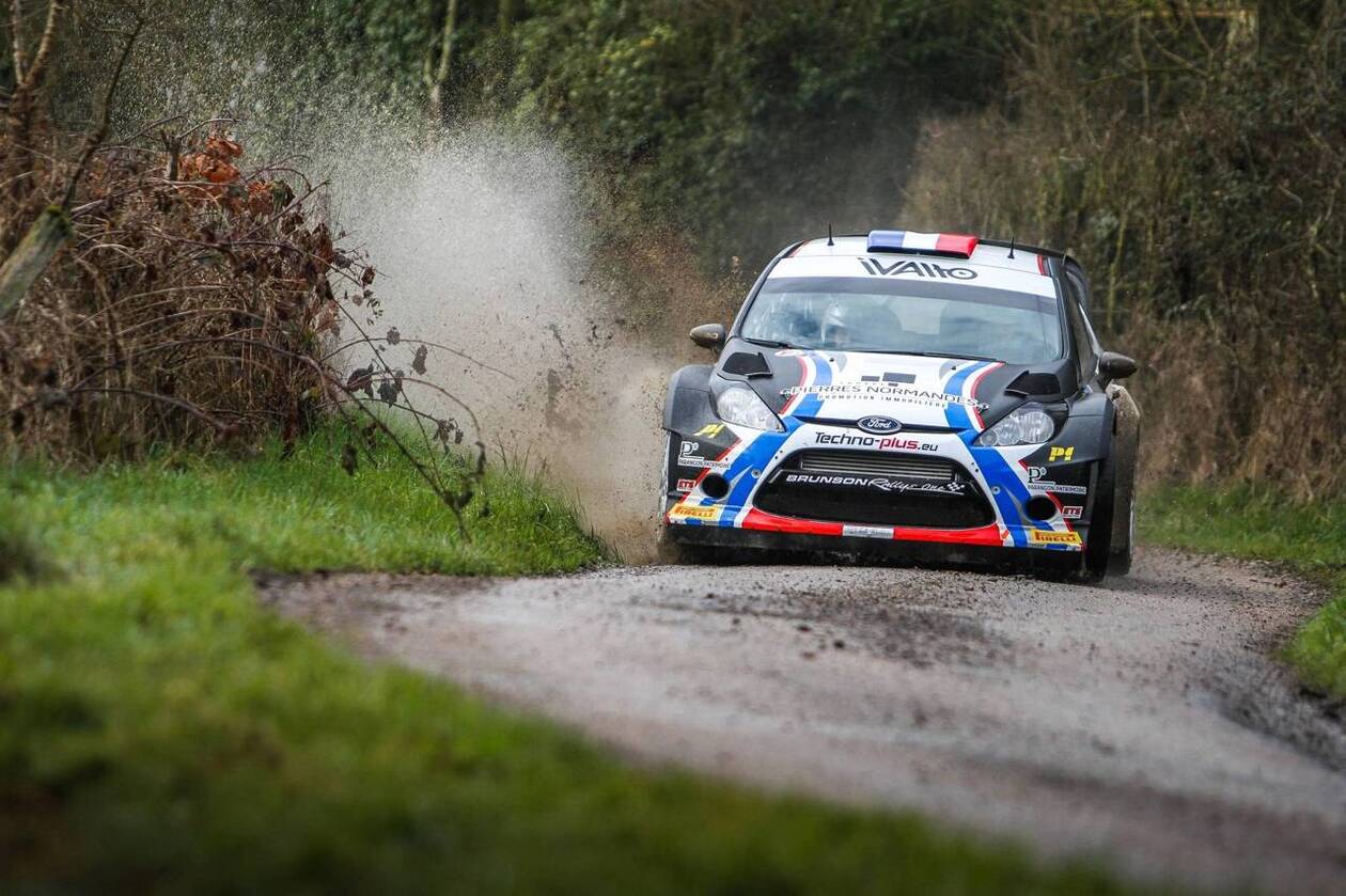 découvrez le rallye côte fleurie, une expérience inoubliable au cœur des paysages enchanteurs de la côte fleurie. participez à cette course palpitante et vivez des moments uniques en profitant des magnifiques vues sur la mer, tout en vous amusant en équipe.