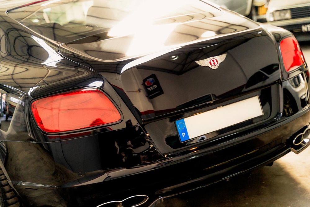 découvrez notre sélection de bentley d'occasion au portugal. bénéficiez de véhicules de luxe à des prix compétitifs, avec un service client exceptionnel et des garanties de qualité.