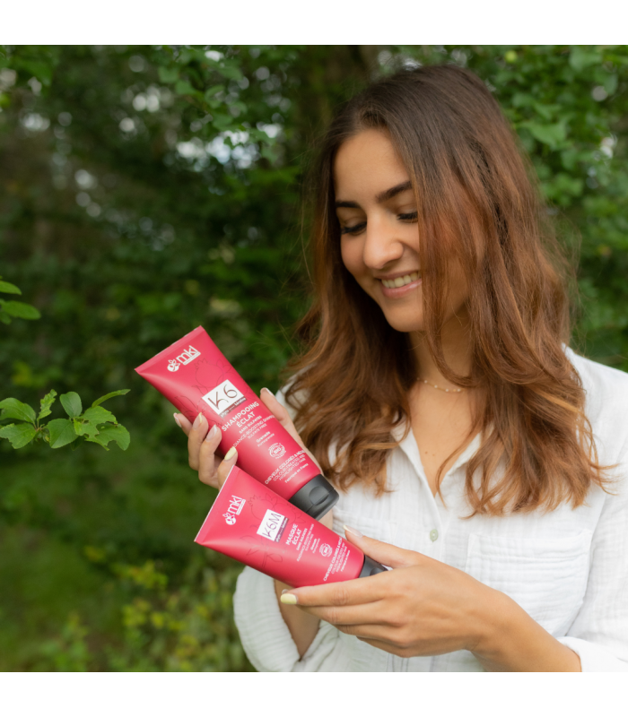 découvrez nos conseils et astuces pour sublimer l'éclat de vos cheveux bruns. apprenez à choisir les meilleurs produits et à adopter les soins adaptés pour avoir des cheveux lumineux, sains et pleins de vie !