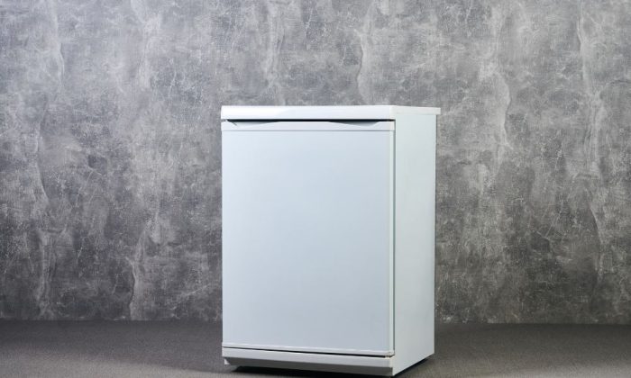 découvrez notre test complet du mini-frigo heineken : performances, design et efficacité de stockage. idéal pour garder vos boissons fraîches, il s'adapte parfaitement à vos besoins. lisez notre avis pour savoir si c'est l'appareil qu'il vous faut !