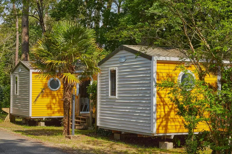 découvrez nos conseils pour l'achat d'un mobil-home en lmnp (loueur en meublé non professionnel). explorez les avantages fiscaux, les meilleures offres et les étapes clés pour investir dans un mobil-home qui répond à vos besoins et à vos attentes.