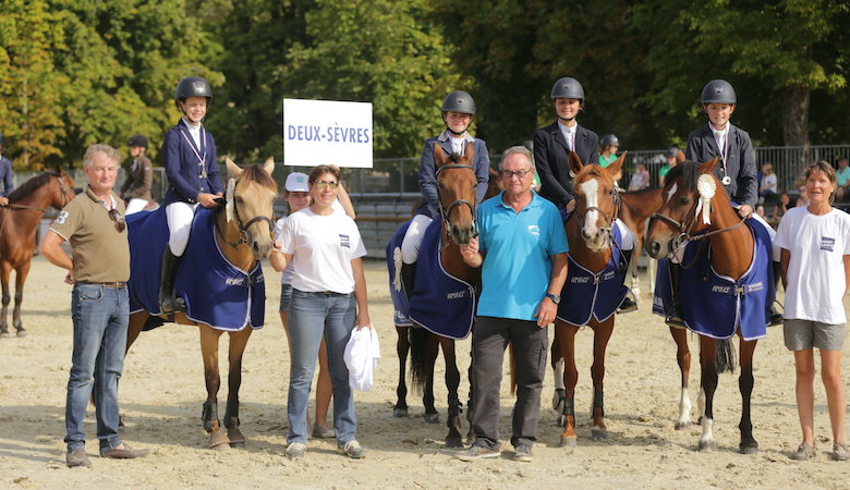 découvrez l'assurance cheval de groupama, une protection sur mesure pour votre équidé. profitez de garanties adaptées à vos besoins, d'un accompagnement expert, et d'un service de qualité pour assurer la santé et le bien-être de votre cheval.