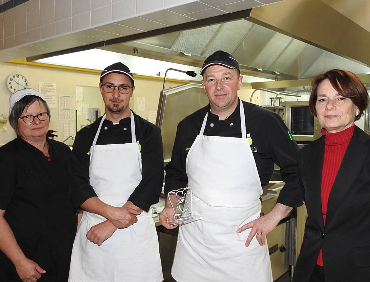 découvrez l'univers passionnant de dorangeville au collège culinaire, où la créativité culinaire rencontre l'innovation. plongez dans une expérience gastronomique unique qui transforme les ingrédients frais en chefs-d'œuvre savoureux, tout en apprenant des techniques de chefs renommés.