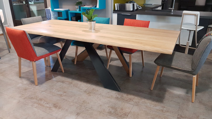 découvrez notre collection de mobilier design en bois alliant esthétisme et durabilité. des pièces uniques pour sublimer votre intérieur tout en respectant l'environnement.