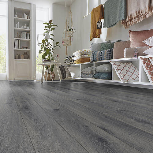 découvrez notre sélection de parquet en bois foncé, parfait pour une déco moderne et élégante. apportez chaleur et sophistication à votre intérieur avec des designs contemporains qui s'adaptent à tous les styles.