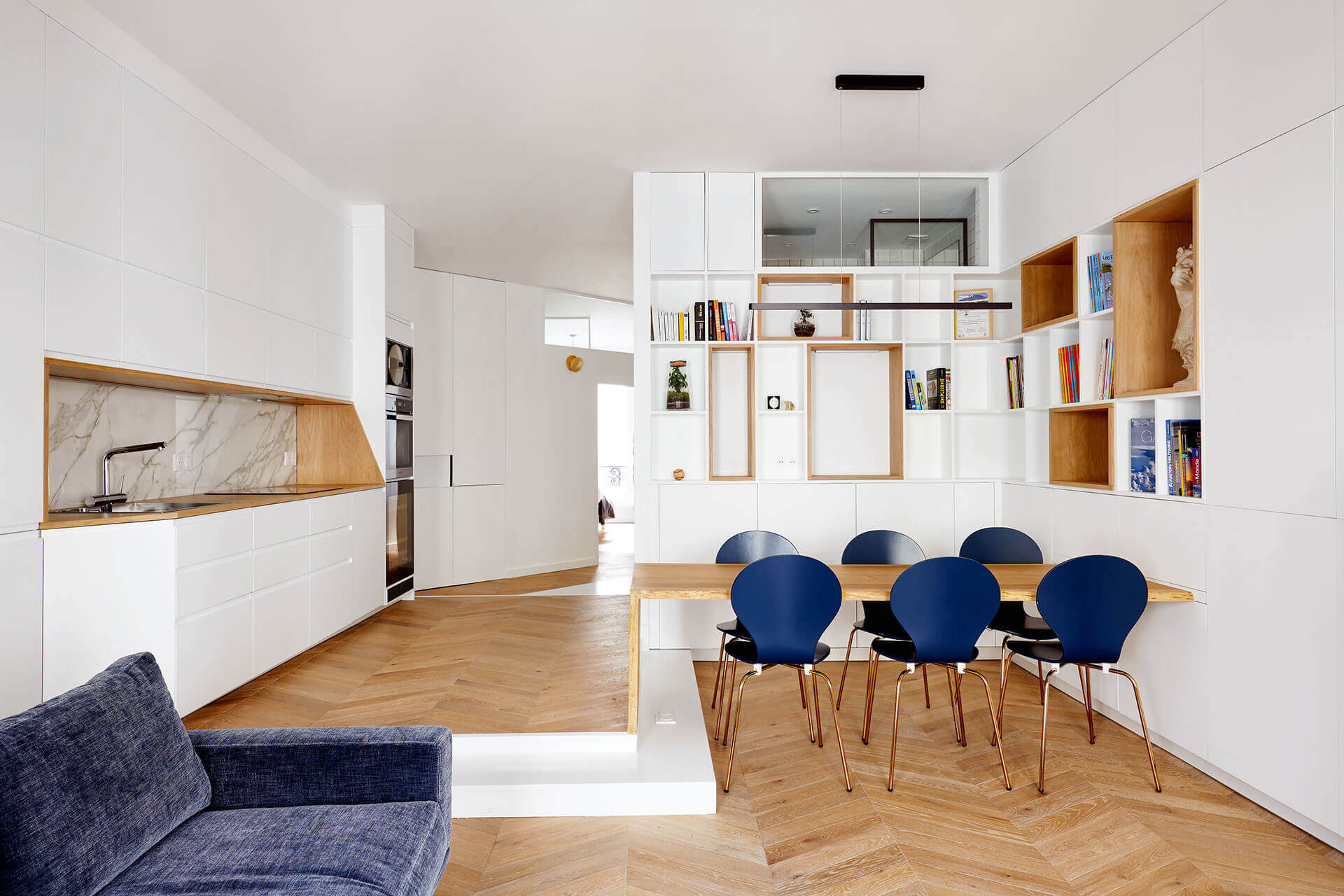 découvrez des idées inspirantes pour sublimer votre séjour avec du parquet. modernisez votre décoration intérieure tout en ajoutant chaleur et élégance à votre espace de vie. guide pratique et conseils déco.