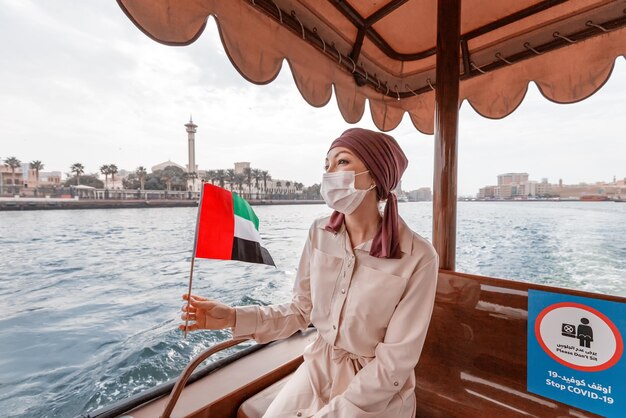 découvrez l'authenticité de dubaï à travers un voyage traditionnel qui vous plongera dans la richesse de sa culture, ses souks animés et ses paysages désertiques enchanteurs. partez à l'aventure et vivez des expériences inoubliables au cœur de cette ville fascinante.