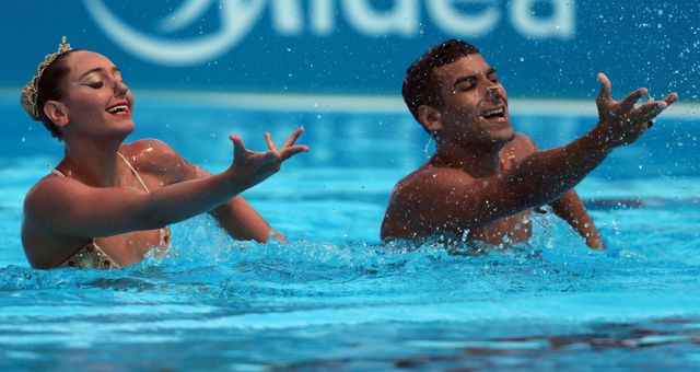 découvrez les enjeux du sexe et du genre dans le sport, une analyse approfondie des défis et des inégalités auxquels sont confrontés les athlètes. explorez comment ces questions influencent les performances, les droits et la représentation dans le milieu sportif.