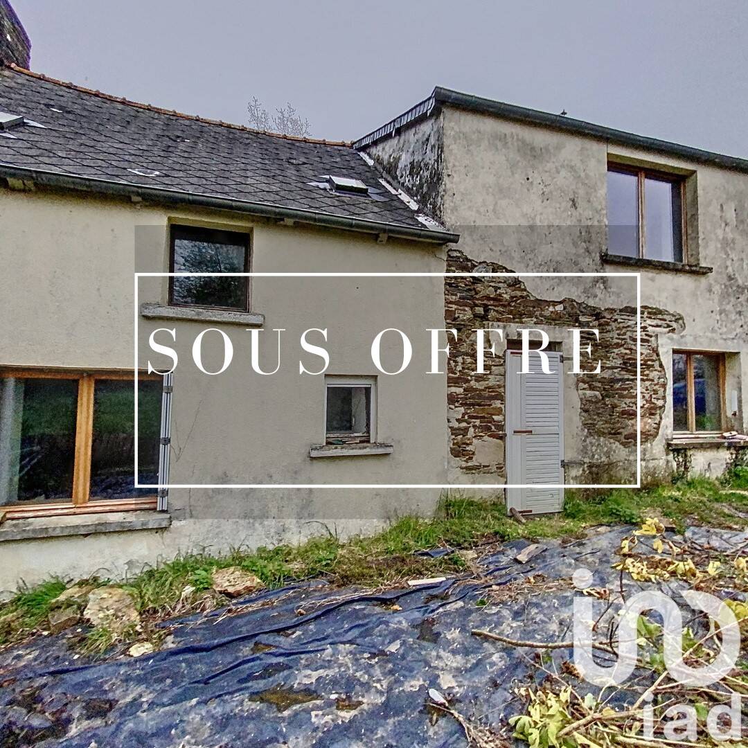 découvrez cette maison spacieuse de 290m2 située dans les côtes-d'armor, idéale pour les familles ou les investisseurs, proposée à un prix attractif de 100k€. ne manquez pas cette opportunité unique de vivre au cœur de la nature bretonne tout en bénéficiant d'un grand espace de vie.