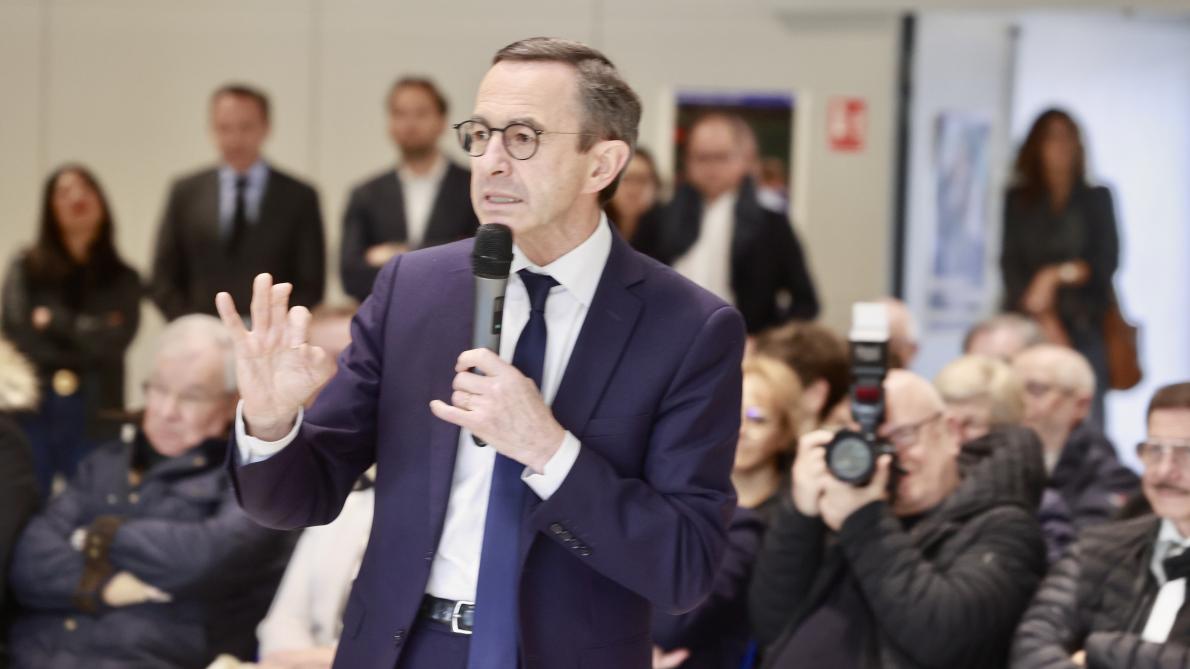 découvrez myriam bourhail, médecin à villers-cotterêts, spécialisée dans le suivi et le bien-être de ses patients. profitez d'un accompagnement médical personnalisé dans un cadre chaleureux et professionnel.