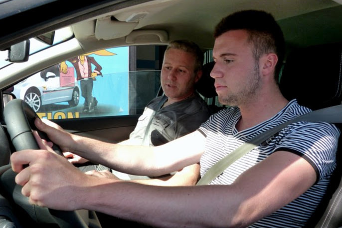 découvrez le permis libre, une alternative flexible et accessible pour conduire sans contraintes. obtenez toutes les informations nécessaires pour faire votre demande et profitez de la liberté de la route.