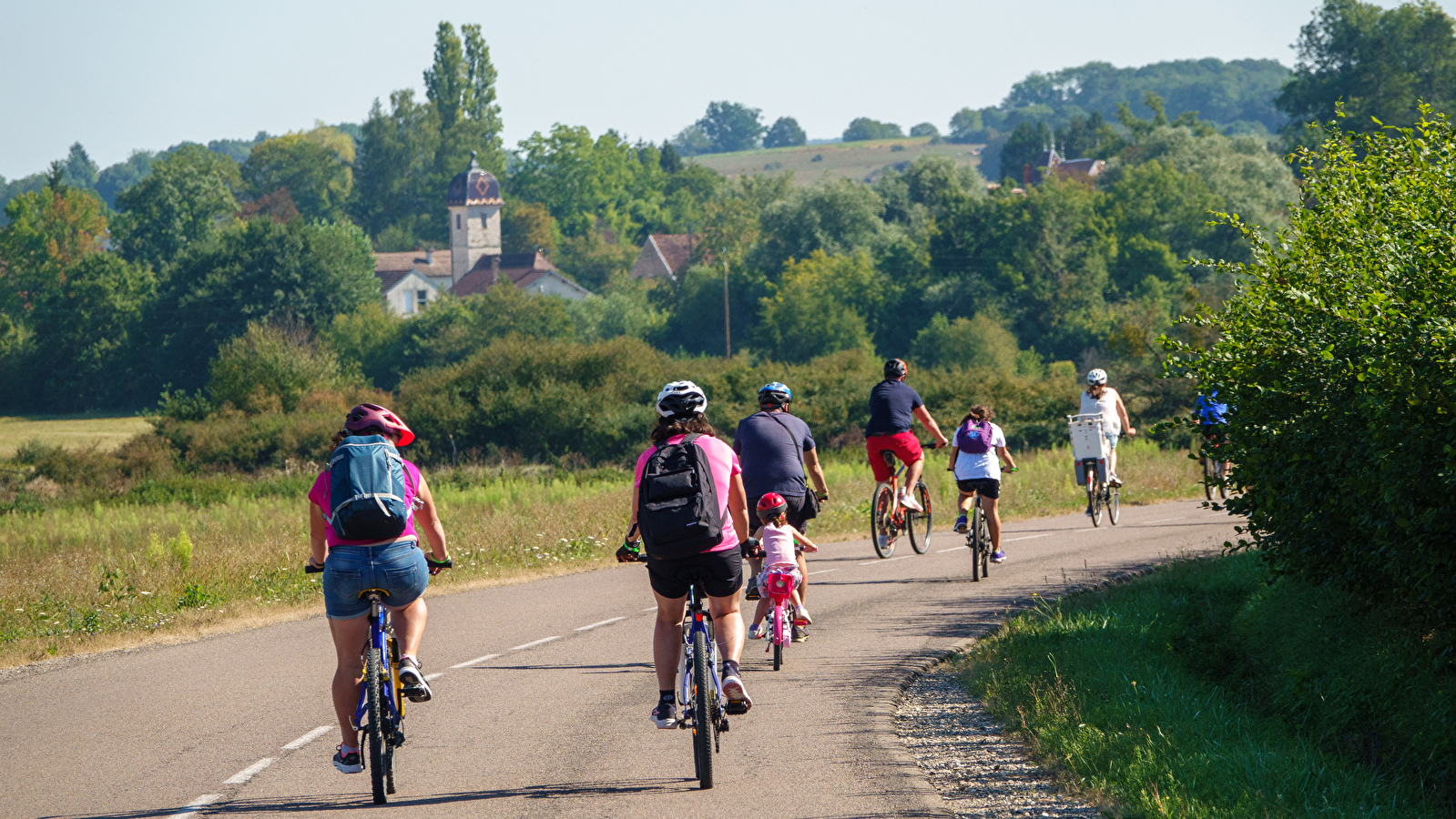 découvrez les meilleurs événements sportifs à dijon ! suivez les compétitions locales, les rencontres de clubs et les manifestations sportives variées qui animent la ville. ne manquez pas l'occasion de vivre l'excitation du sport à dijon, votre destination idéale pour les fans d'activités sportives.