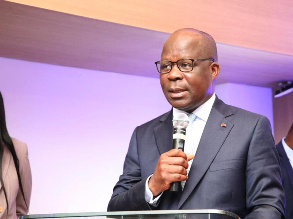 découvrez une gamme de soins ruraux qui allient tradition et modernité. profitez de traitements naturels efficaces, réalisés par des experts passionnés par le bien-être et la santé au cœur de la nature.