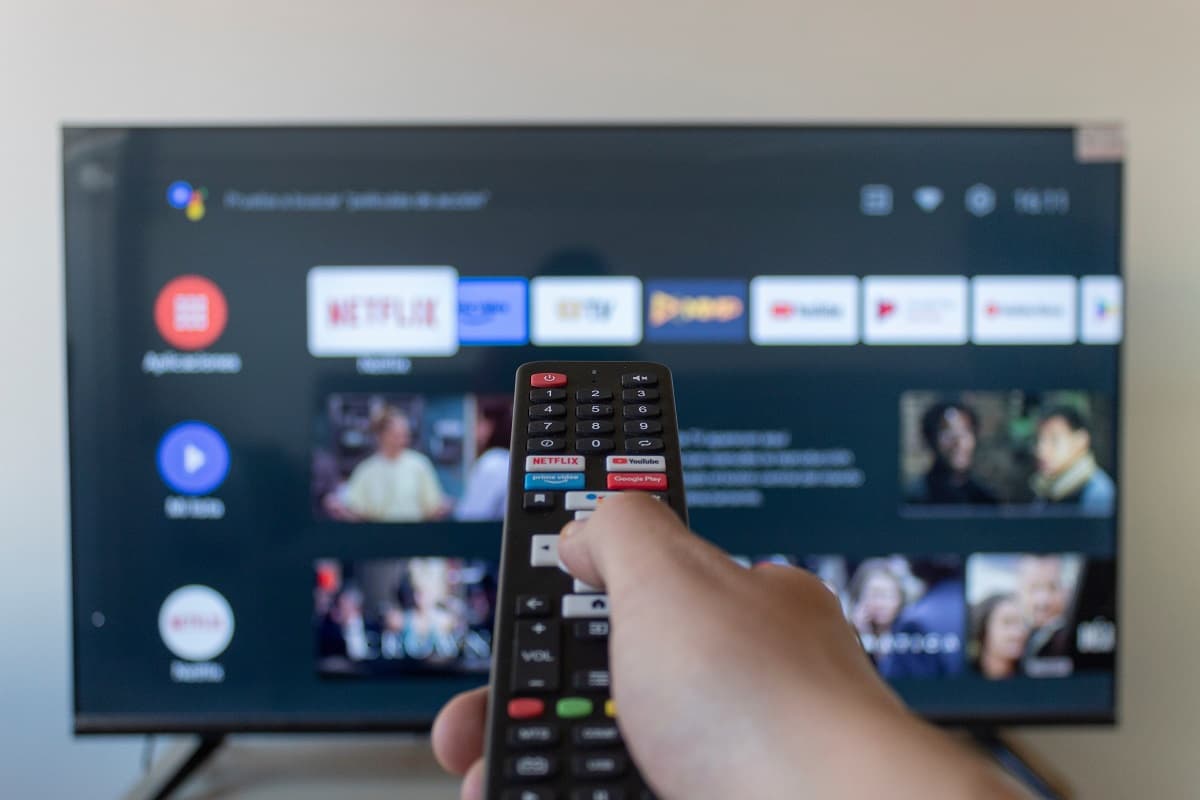 découvrez comment télécharger des applications google play sur votre samsung tv. suivez notre guide étape par étape pour profiter de vos applications préférées sur grand écran.