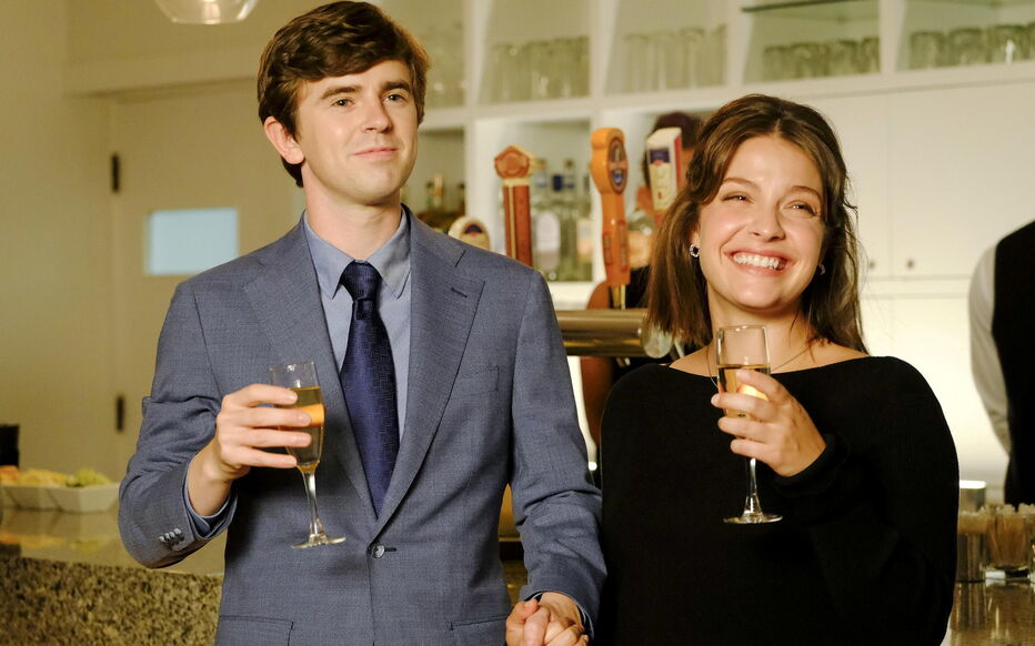 découvrez la nouvelle série captivante mettant en vedette freddie highmore, où il incarne des personnages fascinants dans des intrigues palpitantes. ne manquez pas ce rendez-vous avec l'un des acteurs les plus talentueux de sa génération !