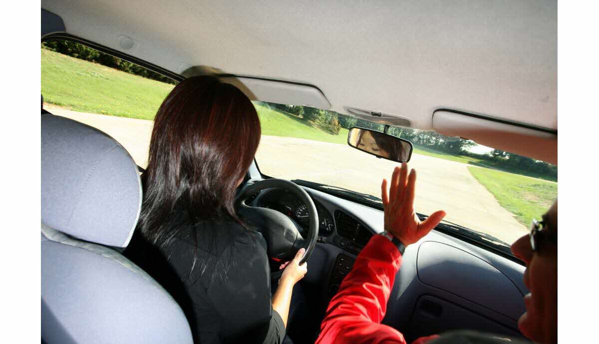 découvrez ce que sont les freinages fantômes, leurs causes, leurs conséquences sur la conduite et les solutions pour y faire face. informez-vous pour plus de sécurité sur la route.