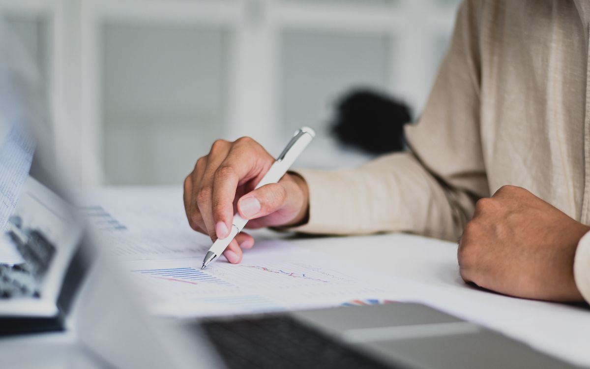découvrez tout sur la fiche signalétique d’entreprise : définition, informations essentielles à inclure, utilité pour l’administratif et conseils pratiques pour bien la remplir.