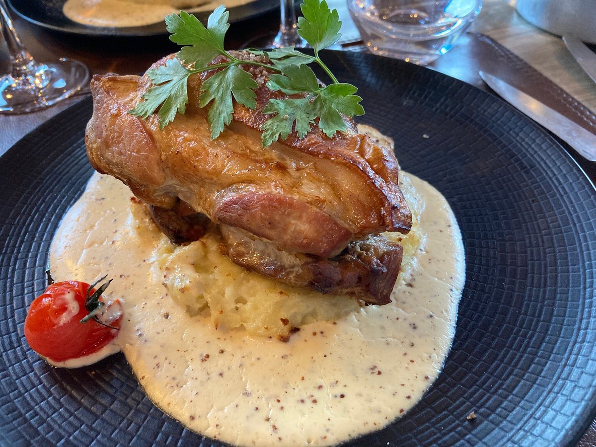 découvrez le restaurant envie à honfleur : une cuisine raffinée, des produits frais et locaux, dans un cadre chaleureux au cœur de la ville. réservez votre table pour une expérience culinaire authentique à honfleur !