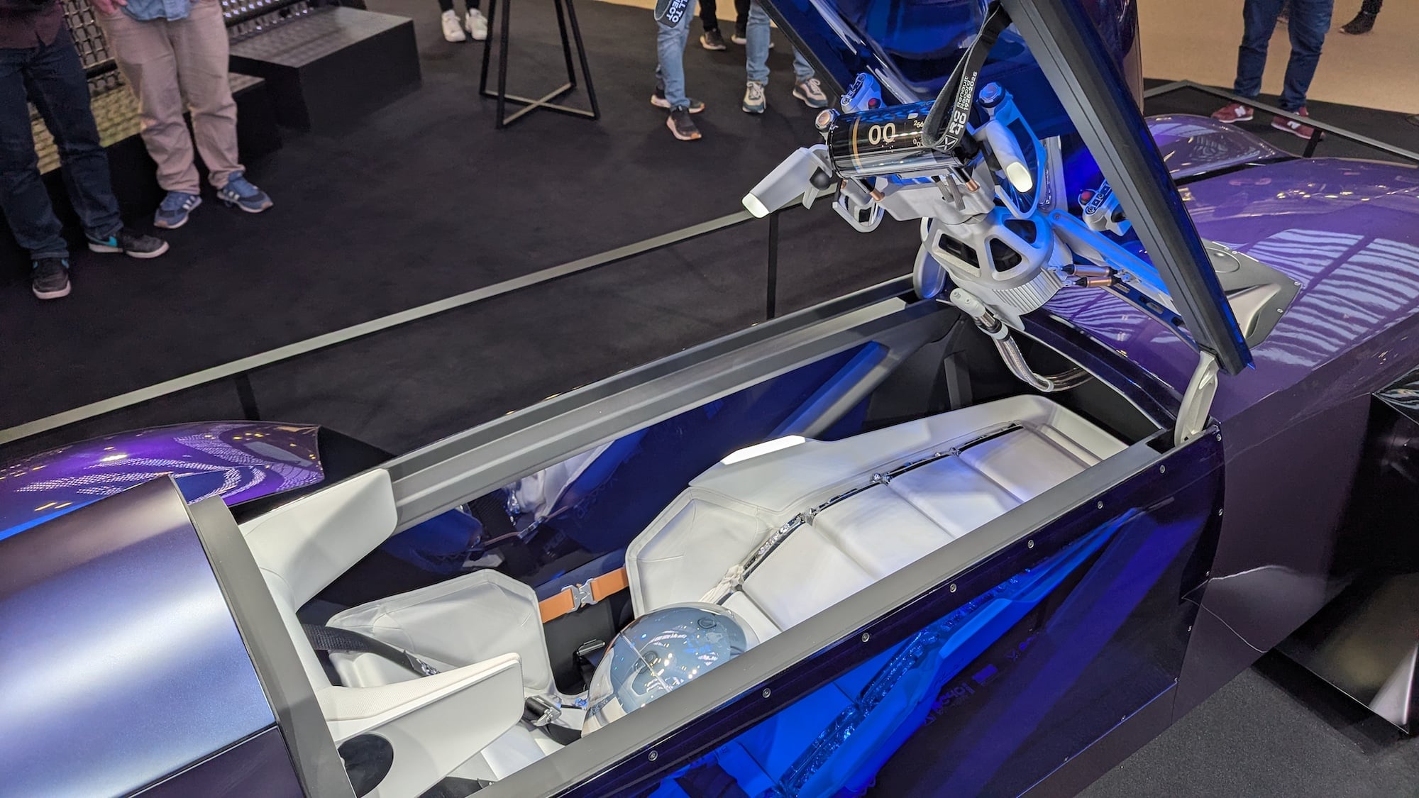 découvrez la renault filante avec une autonomie impressionnante de 1000 km, alliant performance et innovation pour des trajets longue durée sans compromis.