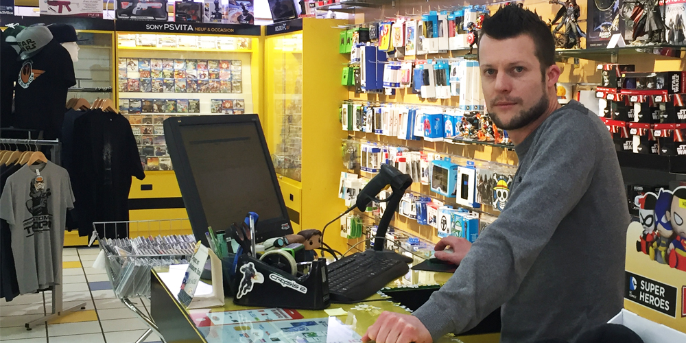 découvrez les raisons et les conséquences de la fin du commerce traditionnel du jeu vidéo, une évolution majeure qui transforme l'industrie du divertissement numérique.