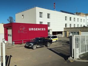 urgentiste engagé en tournée nationale de soutien pour accompagner et renforcer les équipes médicales dans toute la france.