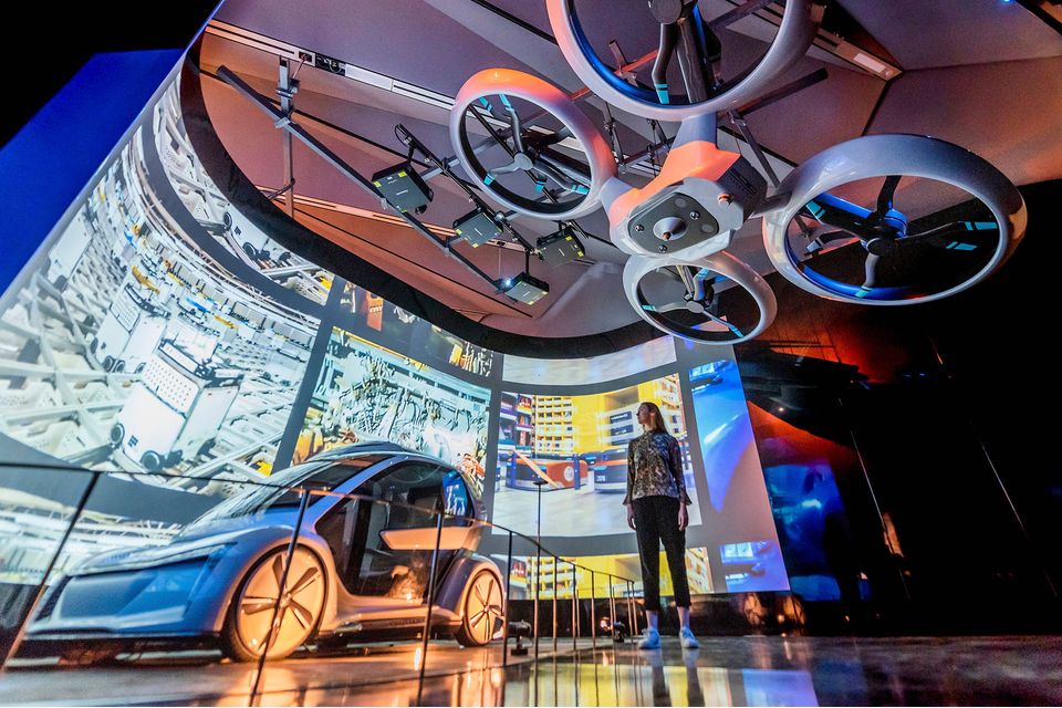 découvrez l'avenir de la mobilité avec les voitures autonomes : innovation, technologie et sécurité redéfinissent le futur de la conduite.