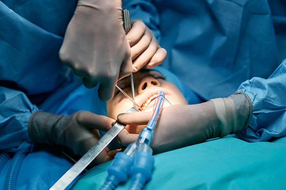 découvrez les principes de l'anesthésie par hypnose et ses avantages pour une expérience médicale sans douleur et sans médicaments.